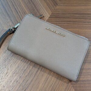 Michael Kors Nude Wallet Wristlet